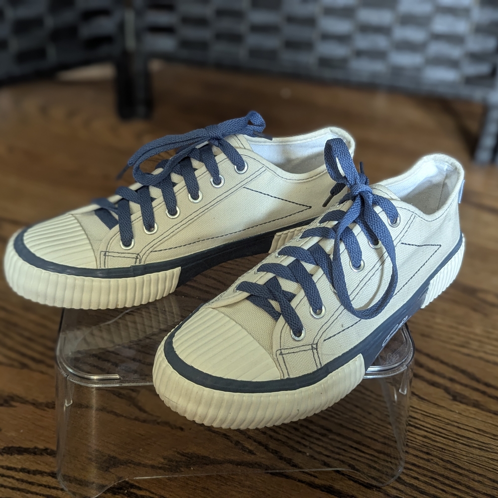 Mutuoni Classic Canvas Sneakers White Blue Unisex Women's 8.5 Men's 7 Nice!!